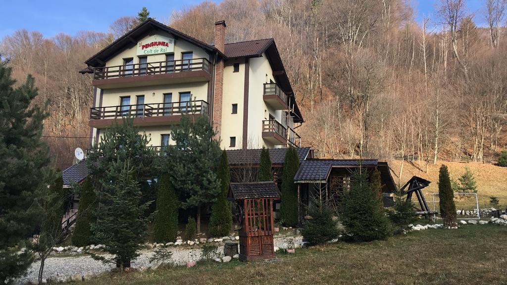 Vila Colt De Rai Hotel Rîşnov Екстериор снимка
